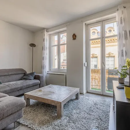 Apartament Le Cocon Du Pont Sailly- 3 - 6 Personnes - Hyper-centre